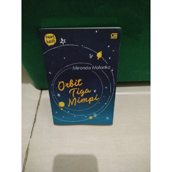 Orbit Tiga Mimpi - Miranda Malonka