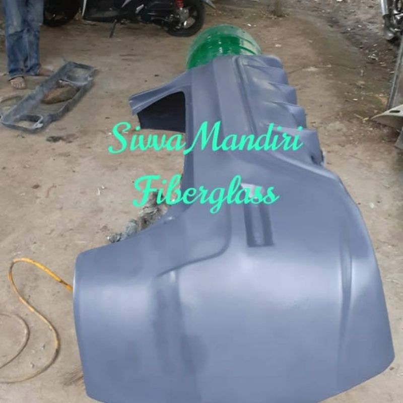 Bodykit Model Bemper Depan / Belakang  Suzuki Ertiga Lama 2012-2015 Satu Sisi