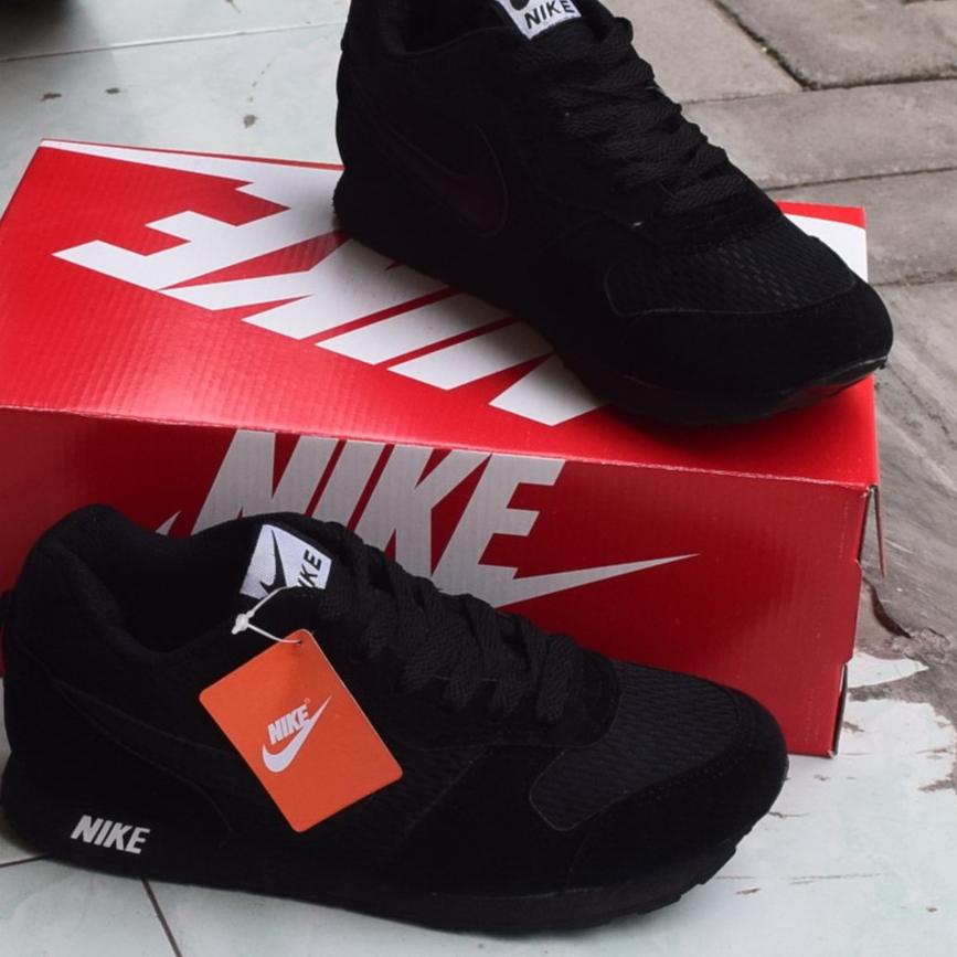 ✨FRESH✨ Sepatu Sekolah Sneakers Nike Anak Perempuan Laki SD SMA Warna Hitam Polos Wanita