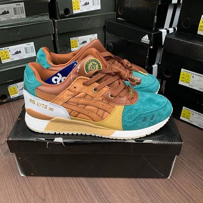 asics gel lyte 24 kilates Cinosural International School