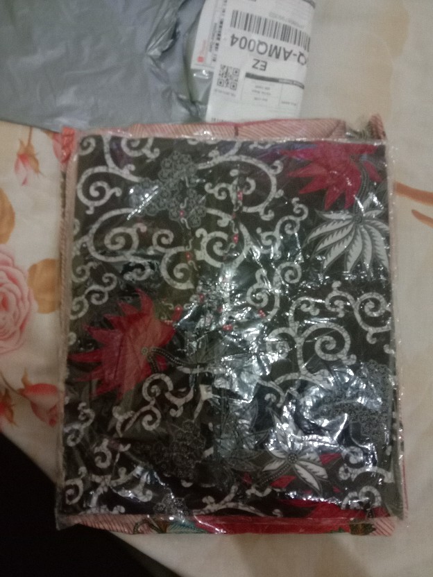 Atasan Batik Dolby Dolbi Dobby Doby Tenun Sutra Tulis Halus Katun Atbm Baron ,sarombit Atasan