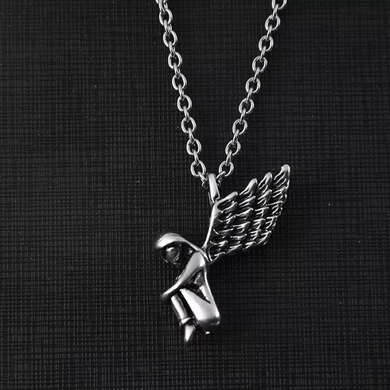 Kalung Fallen angel Fashion Unisex The Fallen Angel necklace