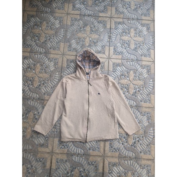 Jaket Burberry second / bekas size M kondisi 97% baik