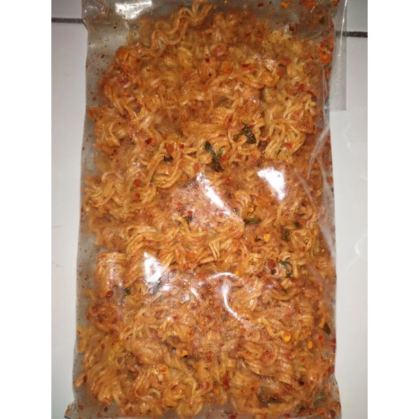 

mie kering/Mie kering pedas gila/mie kering enak/mie kering gurih/mie setan125gr