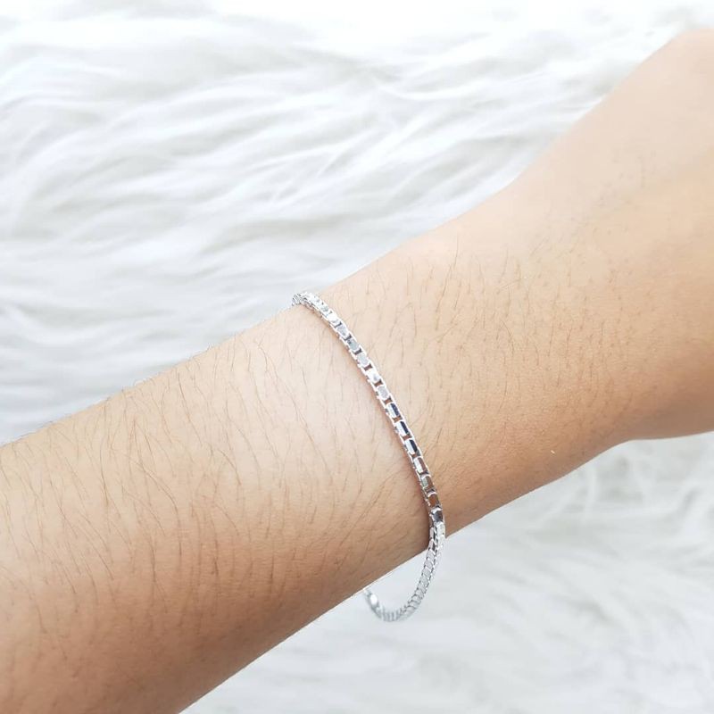 Gelang Titanium Wanita Anti Karat Dan Tidak Luntur