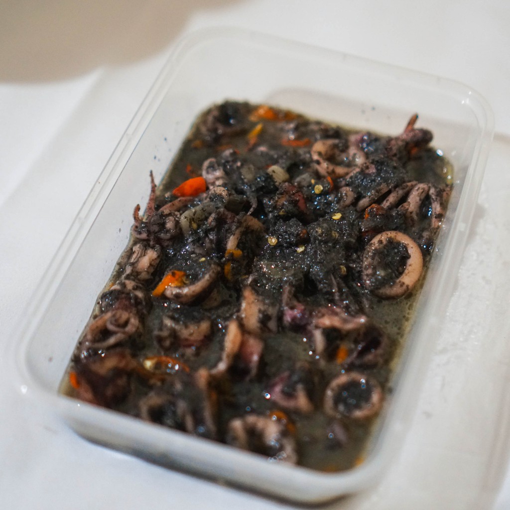 

Cumi Hitam Sego Nyimut Surabaya