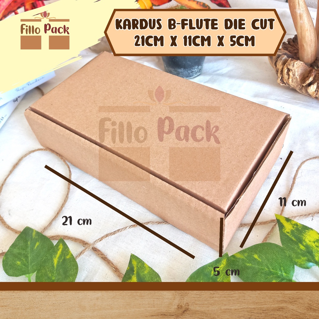 

Kardus die cut b-flute 21x11x5 tebal 3mm/kardus packaging hampers/kardus kado estetik/kardus brownies panjang/box kado estetik