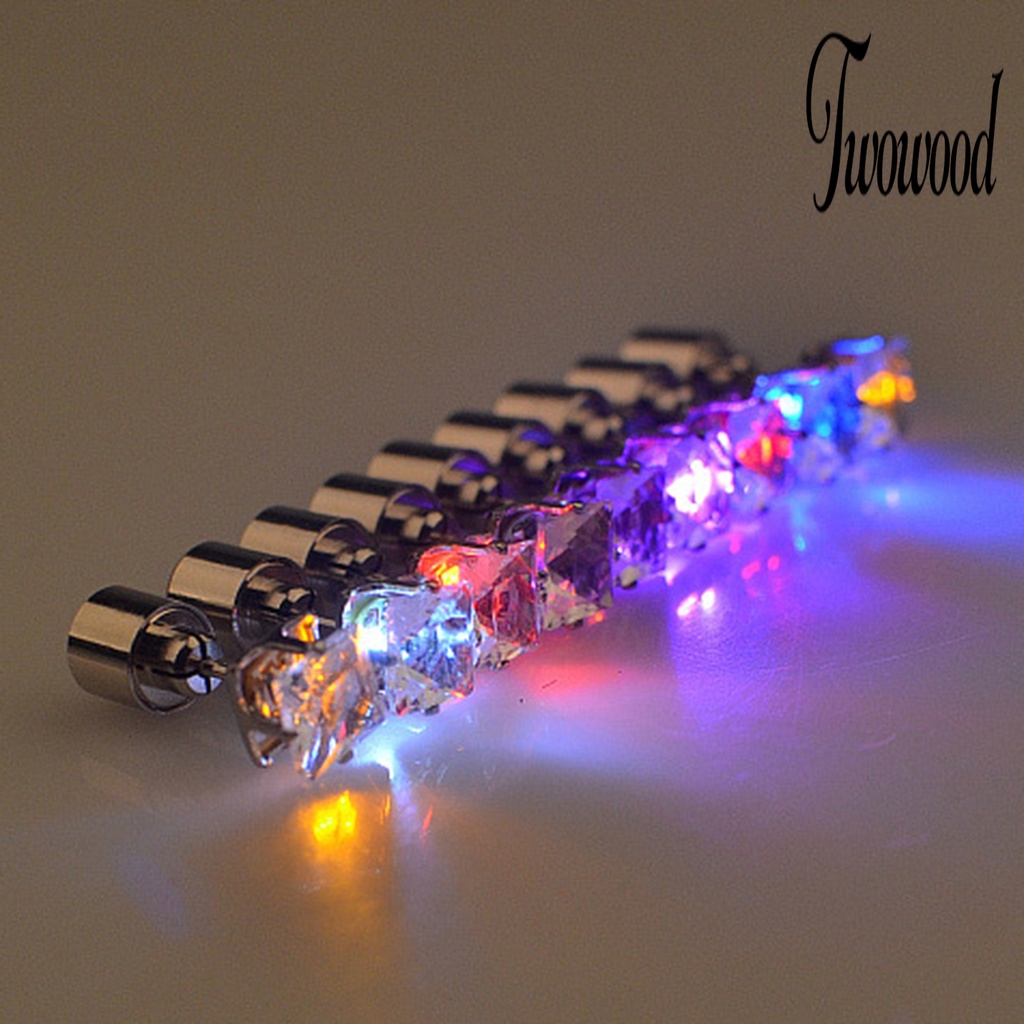 1 Pc Anting Stud Cubic Zirconia LED Bentuk Persegi Luminous Untuk Wanita