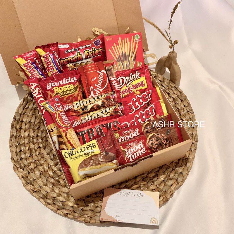 

KADO / KADO ULTAH / HAMPERS / HAMPERS MAKANAN / GIFTBOX MERAH SERIES 2