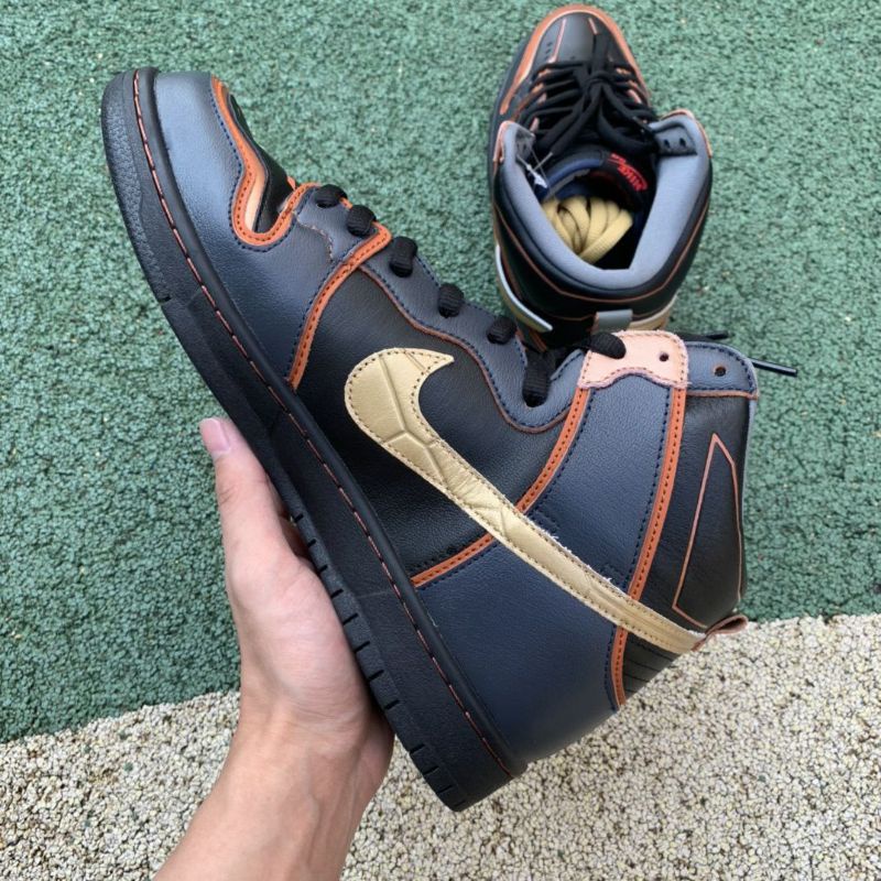 {PO }SNEAKERS NIKE SB DUNK HIGH UNICORN GUNDAM BANSHEE (DH7717-400)