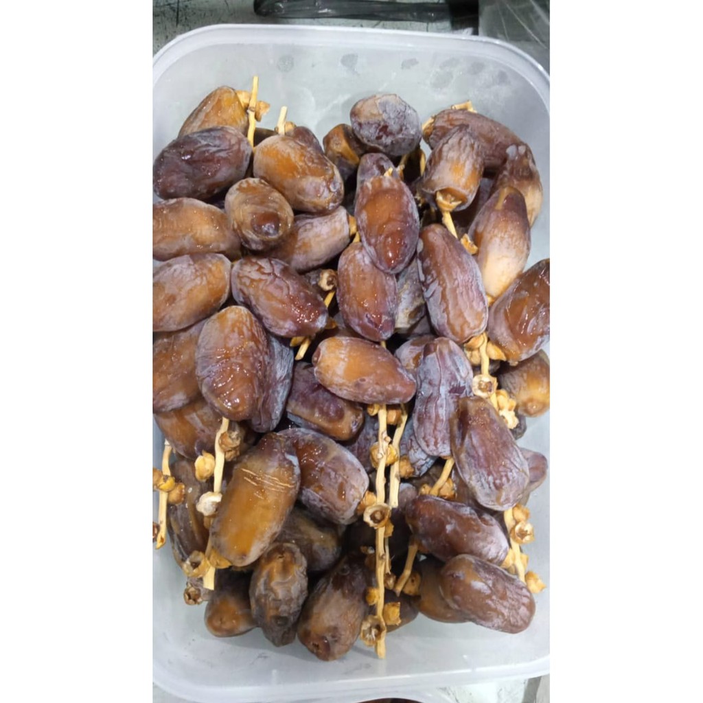 

Kurma Tunisia Tangkai Premium 1000Gr (Free Bubble Warp)