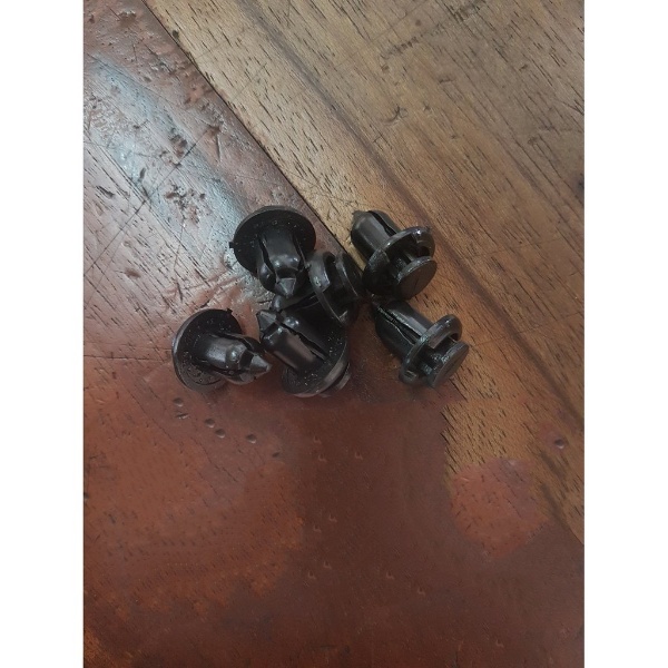 Clip Klip Kancing Baut Bumper Bemper Inner Liner Fender Plastik Spakbor Mobil Honda Brio Mobilio F