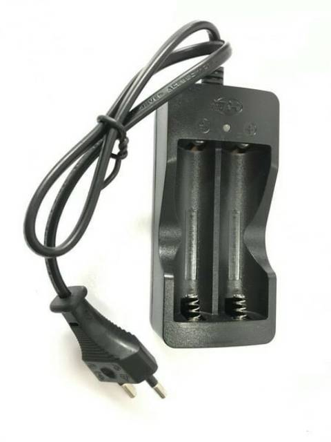 Desktop Charger Baterai 18650 Rechargeable 2 slot