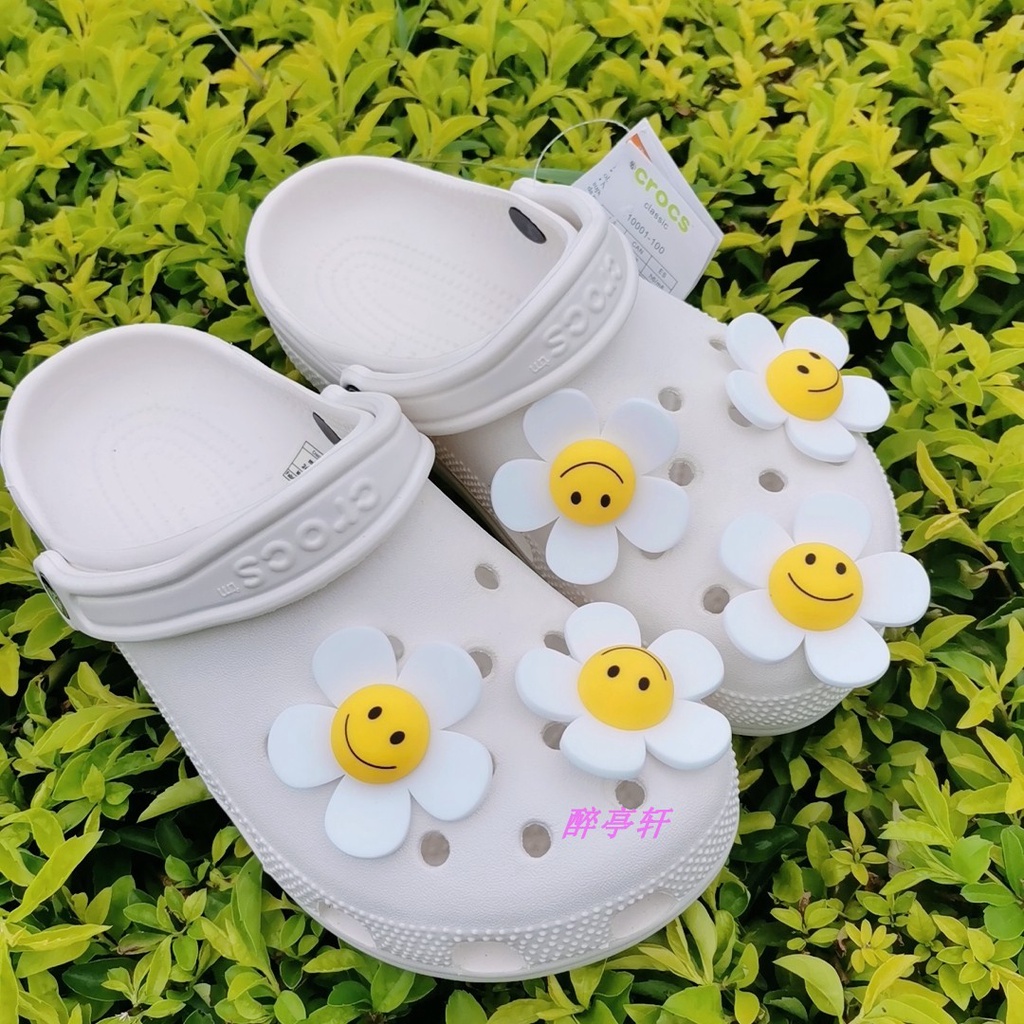 ✨shinyDIY✨Crocs jibbitz: aksesori cantik untuk sepatumu❤️Aksesoris Crocs Wanita Gesper Sepatu Bentuk Bunga Matahari Warna Putih Untuk Dekorasi Crocs Jibbitz