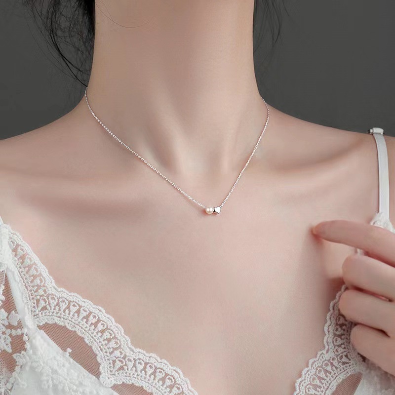 Kalung Rantai Pendek Aksen Mutiara Bentuk Hati Mini Gaya Korea Untuk Wanita