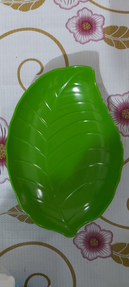 3 Pcs Piring Melamin Bentuk Daun Unika M6908 (uk.kecil) - Hijau