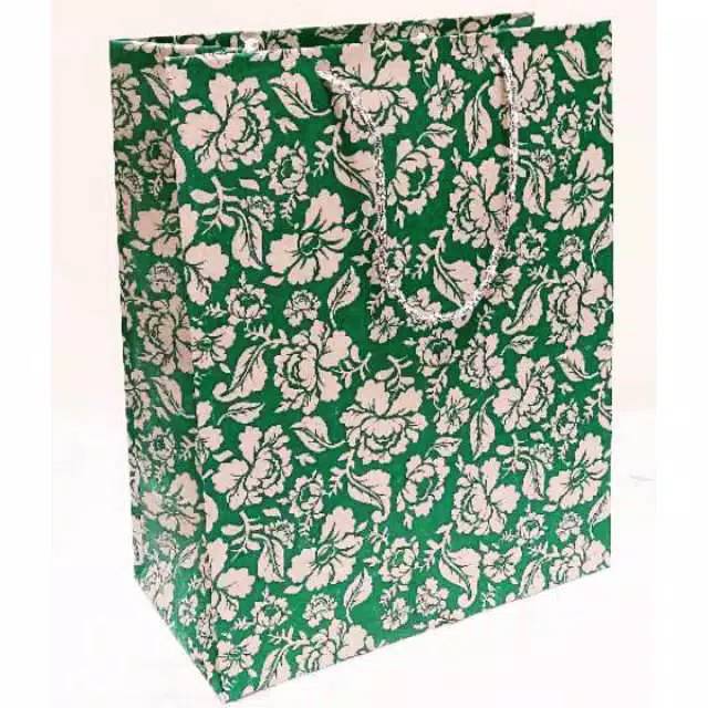 

Paper bag/ tas kertas (20x12x25) 0111