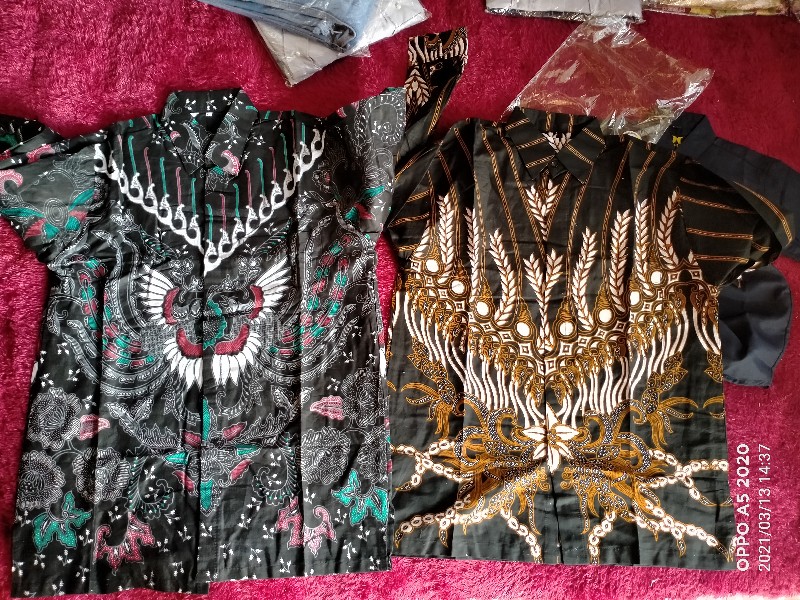Kemeja Batik Pria Artis Adipati Dolken  M L Xl Terlaris
