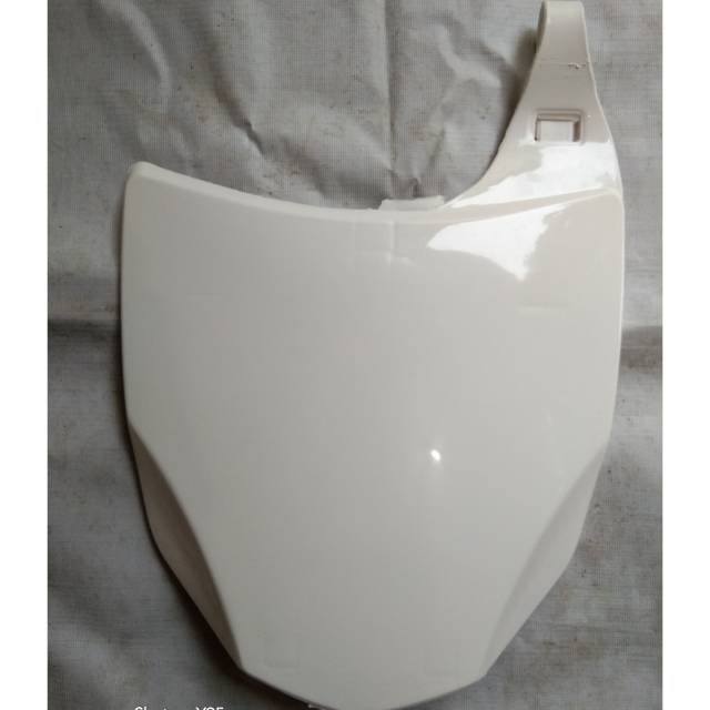 

Papan star KLX BF Warna Putih