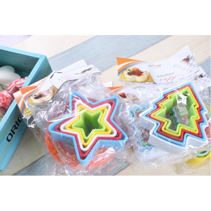 COOKIE CUTTER SET / CETAKAN KUE VARIASI /  CETAKAN KUE WARNA UKURAN