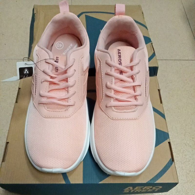 Aerostreet Audrey Putih Peach