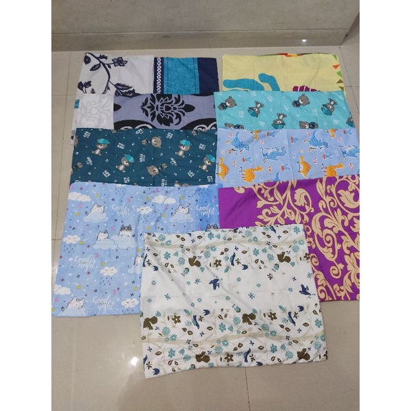 COD TERMURAH SARUNG BANTAL DAN GULING, SISA KONVEKSI SEPREI MOTIF RANDOM, BAHAN KATUN TIDAK PANAS, NYAMAN, HALUS DAN LEMBUT