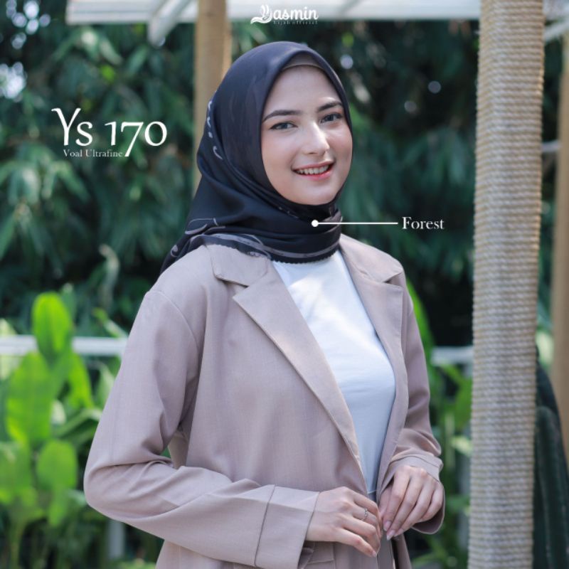 Segi empat Scarft Ys 170 By Yasmin