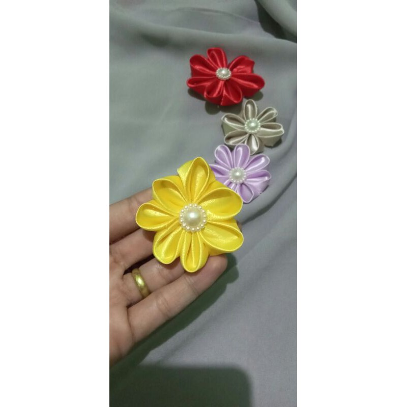 

Bros Pita satin mini