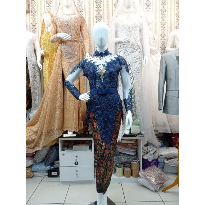 Atasan baju kebaya pengantin,kebaya preweding kebaya wisuda kebaya 3D .kebaya murah modern/kebaya 3d