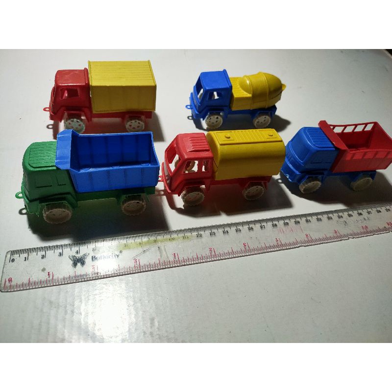 Mainan Mobil Truck Campur 9 CM isi 10 Pcs BBA