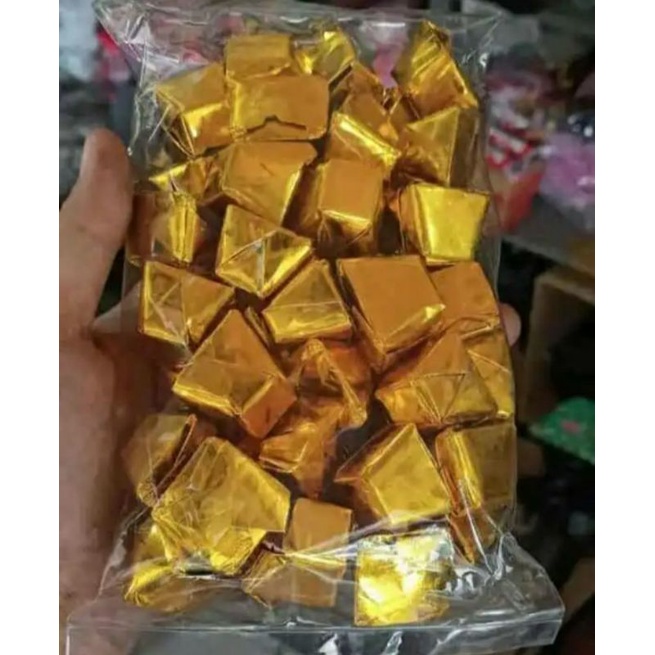 coklat piramid bahan silverqueen rasa enak mantap uk250