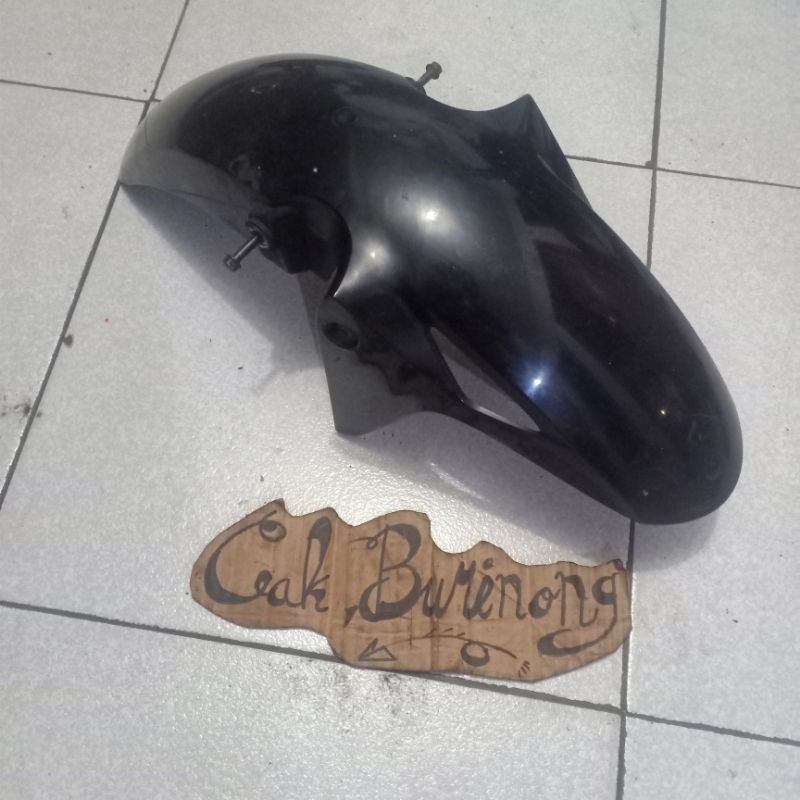 Spakbor Depan CB150R Old