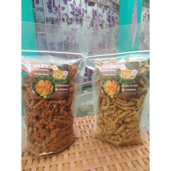 

Kripik Usus Krispy/ Kriuk Enaknya Nagihhhh Uk 250 g / 1/4 kg