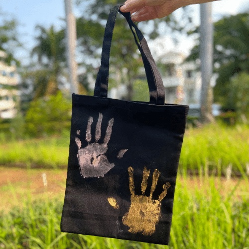 Hand Painting Kit Tote Bag By The Noob Artist | Tote Bag Lukis Tangan Couple