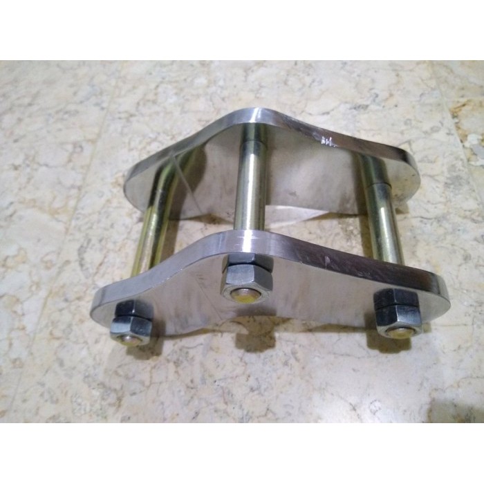 ANTING VARIASI FEROZA CHI