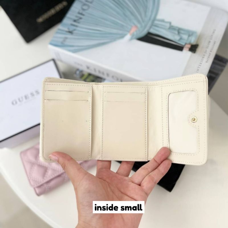 GUESSS cessily trifold wallet