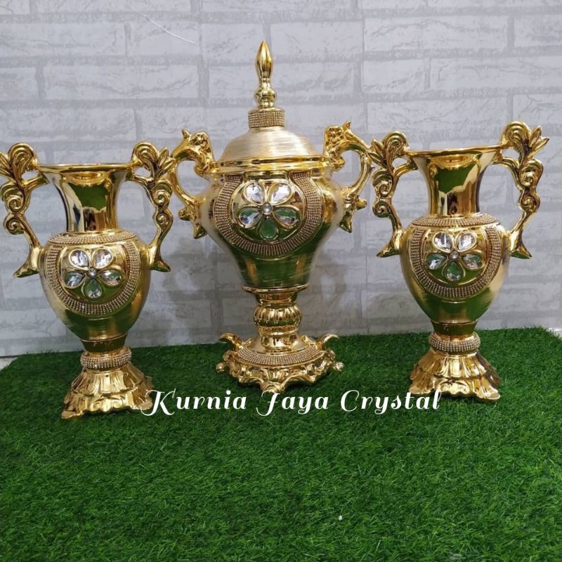 Pajangan Toples dan Vas Set 3 keramik  Gold/ Toples dan Vas keramik gold