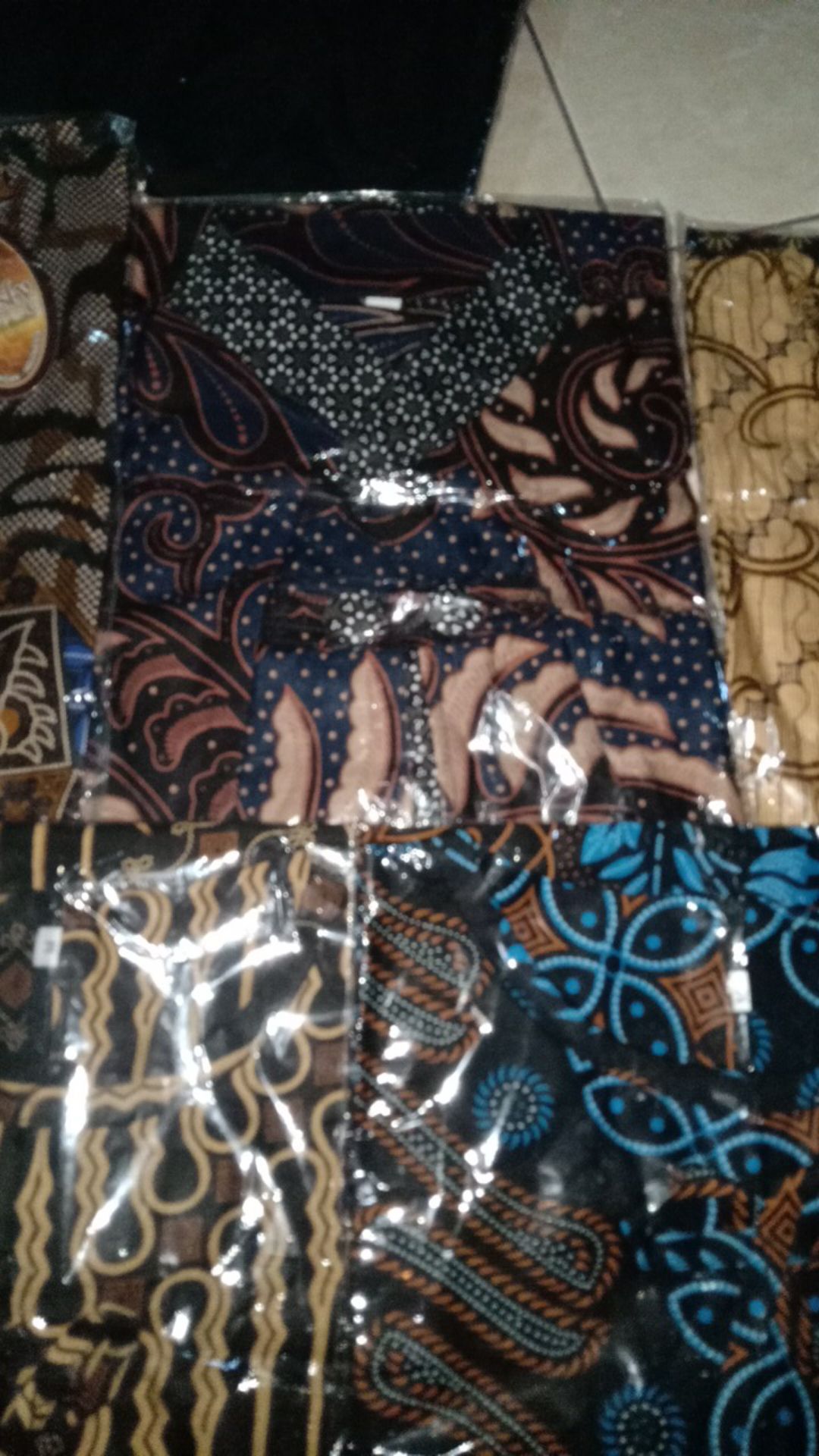 Atasan Batik Dolby Dolbi Dobby Doby Tenun Sutra Tulis Halus Katun Atbm Baron ,sarombit Atasan