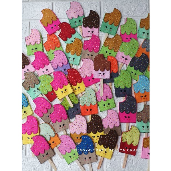 

Amplop Lebaran Ice Cream / Amplop Flanel Ice Cream