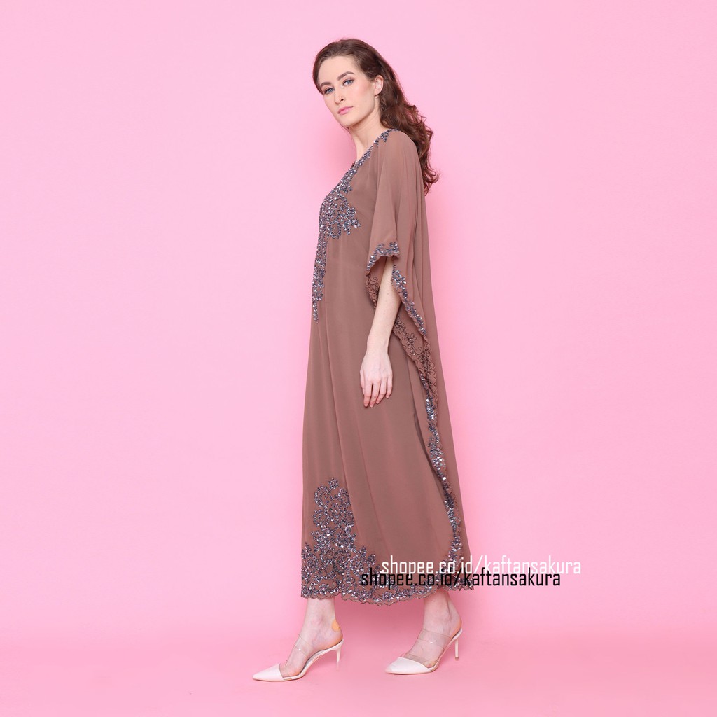 kaftan maxi wanita muslim jumbo terbaru payet full mewah warna cokelat bahan siffon untuk lebaran 2023