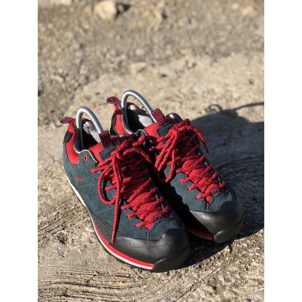 Sepatu gunung second original echoroba