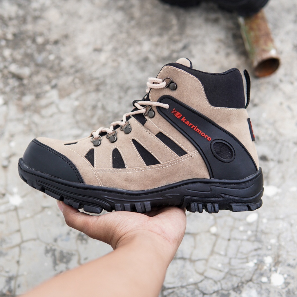 sepatu karimor high , sepatu gunung , sepatu hiking , sepatu outdoor berkualitas