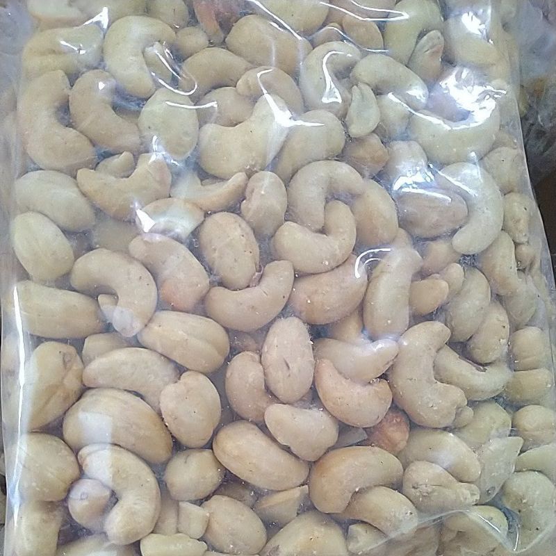 KACANG METE SUPER JUMBO /CASHEW NUT