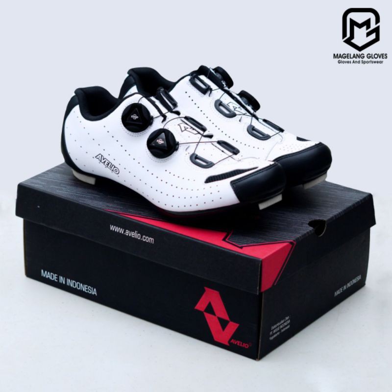 SEPATU SEPEDA AVELIO ROADBIKE WHITE