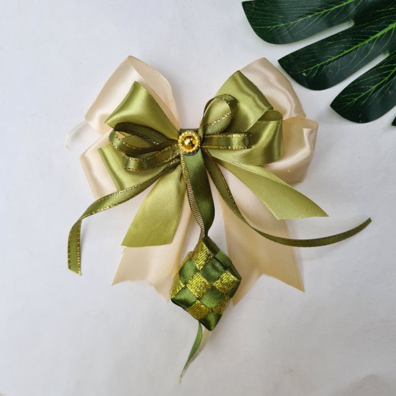 

PITA HIAS+KETUPAT MINI SATIN PELENGKAP HAMPERS LEBARAN