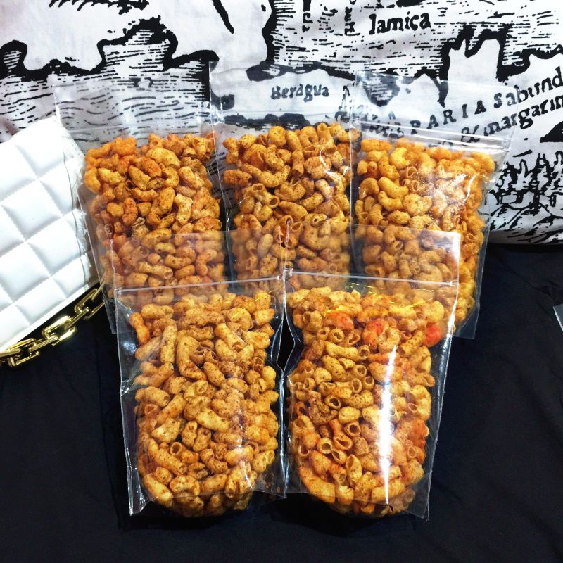 

Macaroni inbie ekstra pedas, manis gurih ,makaroni renyah