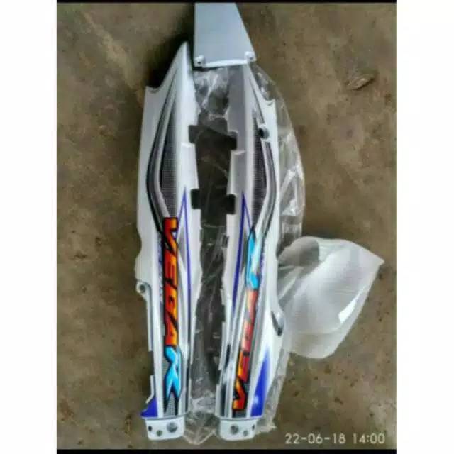 Body Vega R Lama putih stripping