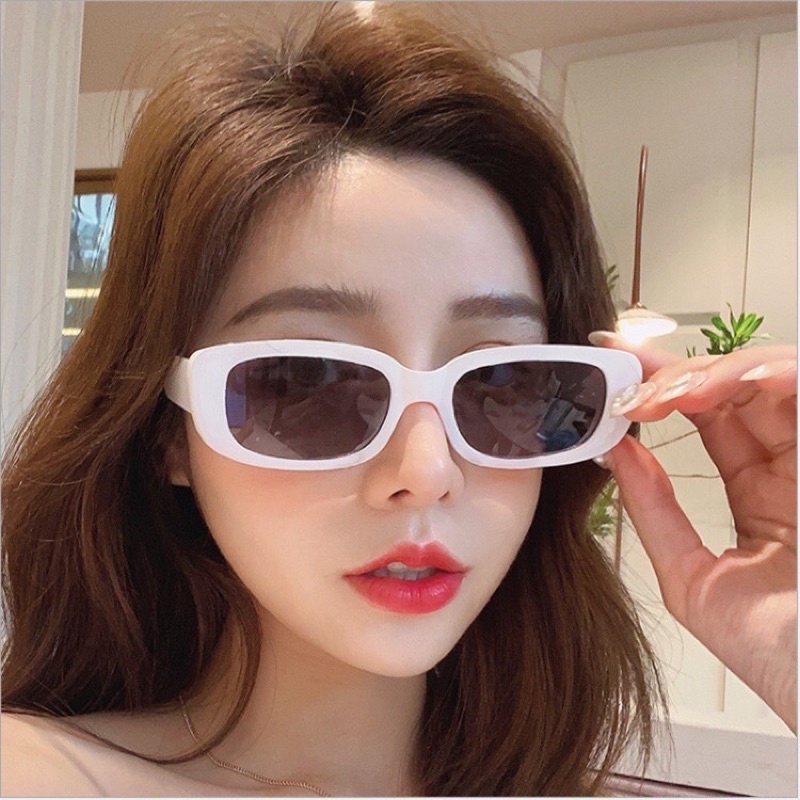 Kacamata Hitam Cewek Murah Fashion Kacamata Hitam Retro Gaya Sunglasses Women kacamata hitam korea Murahi