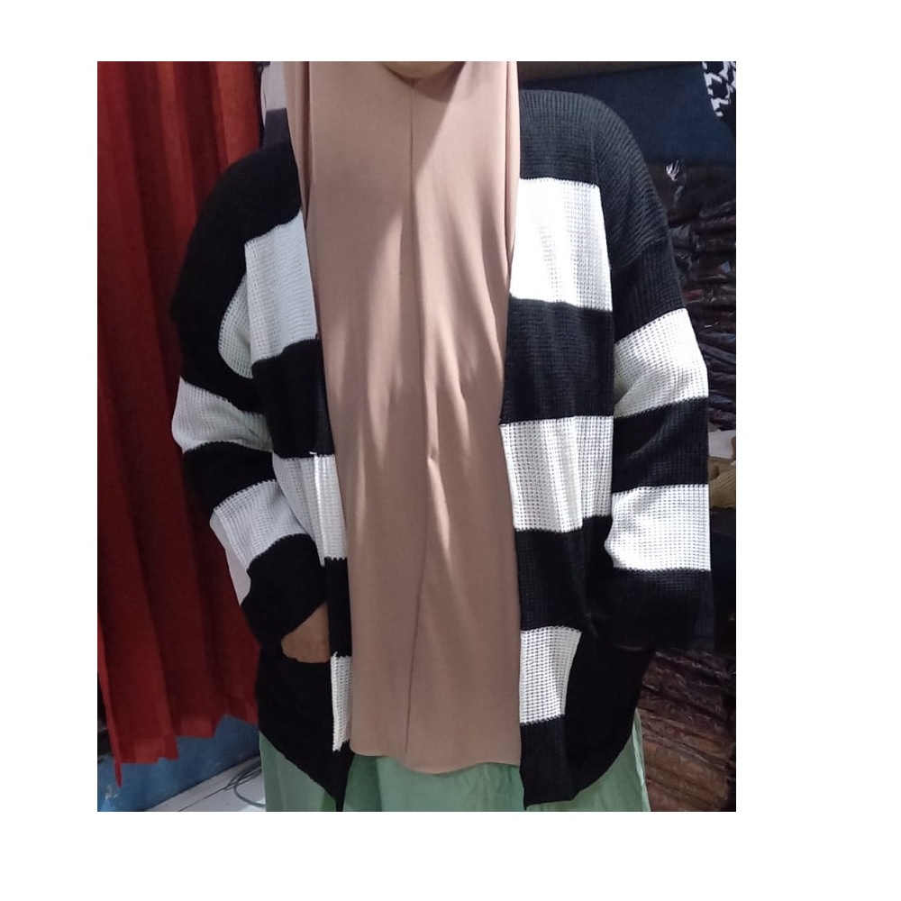 LOOCY CARDY Cardigan Rajut Oversized dan Normal Size - Kardigan Polos Wanita  Bahan Rajut