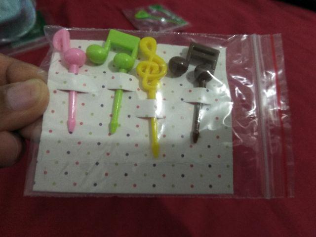 16 Pcs Garpu Buah & Kue / Food Picks / Tusuk Bento Lucu Unik Bentuk Melodi